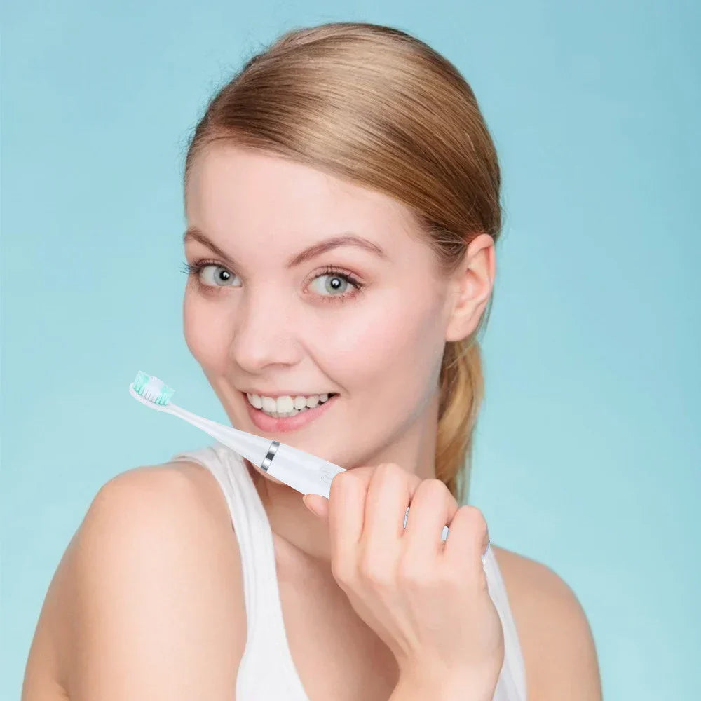 Get cleaner and healthier teeth in one gesture